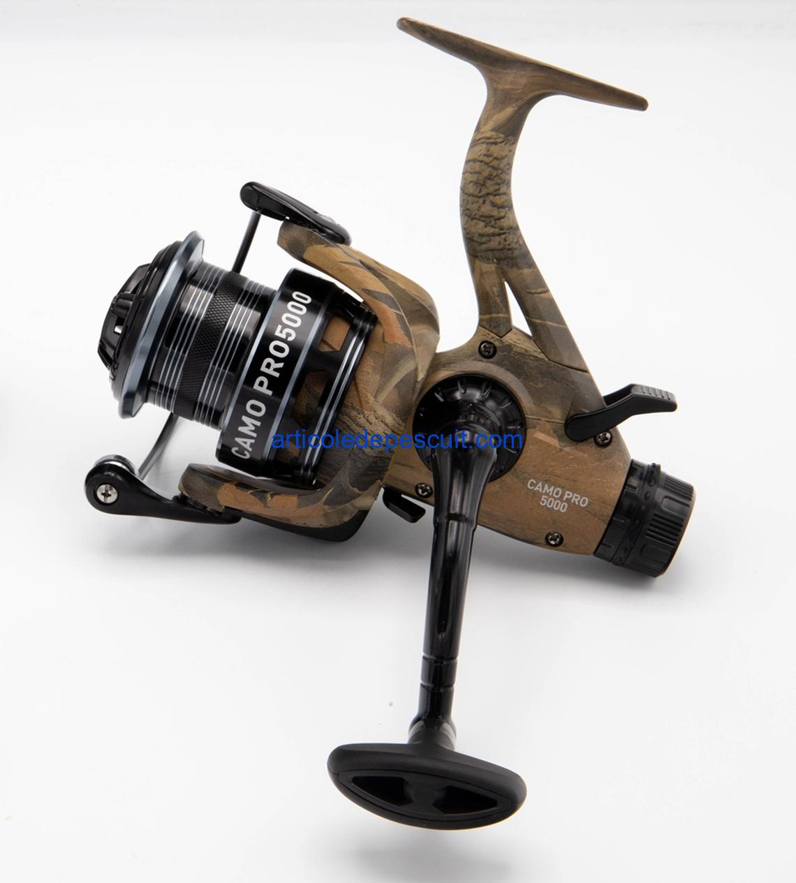 Mulineta Crap si Somn, SIRENA CAMO PRO 5000, cu 10 rulmenti, tambur aluminiu, BaitRunner – produs nou